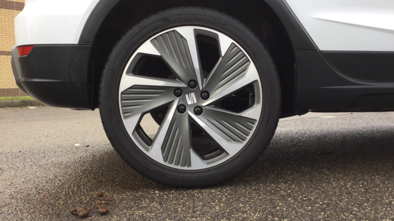 SEAT Arona 1.0 TSI 110 FR Edition 5dr Petrol Hatchback